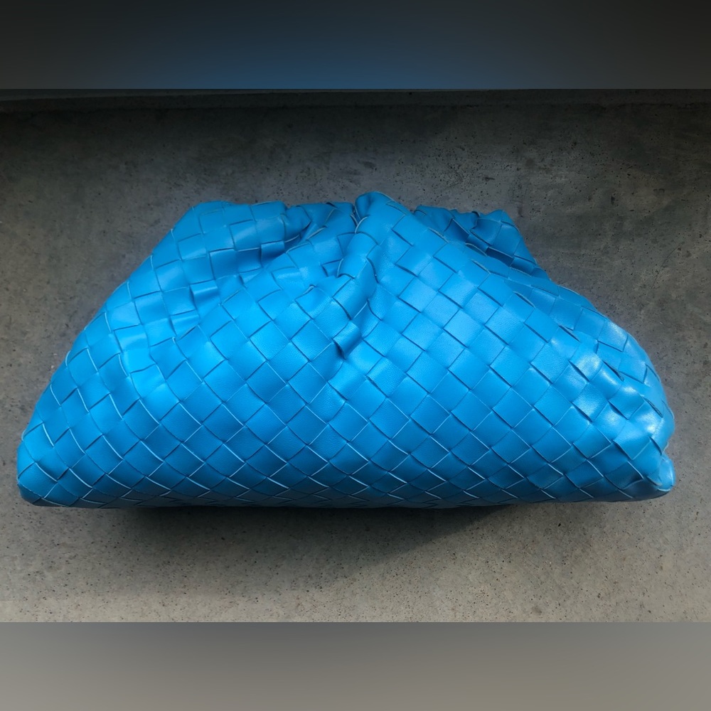 SOLD-Bottega Veneta pouch clutch